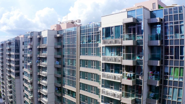 香港白石角拥挤的公寓楼视频素材