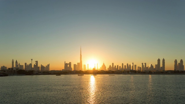 阿联酋迪拜码头的T/L WS现代摩天大楼视频下载