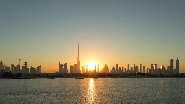 阿联酋迪拜码头的T/L WS ZO现代摩天大楼视频下载