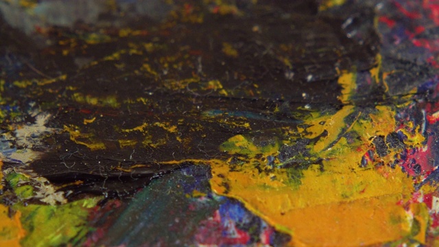 干枯的黄色和棕色的油画颜料视频素材