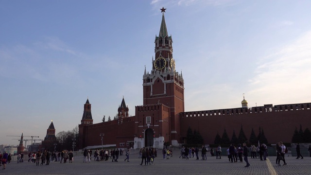 莫斯科，红场，克里姆林宫的Spasskaya钟楼。视频下载
