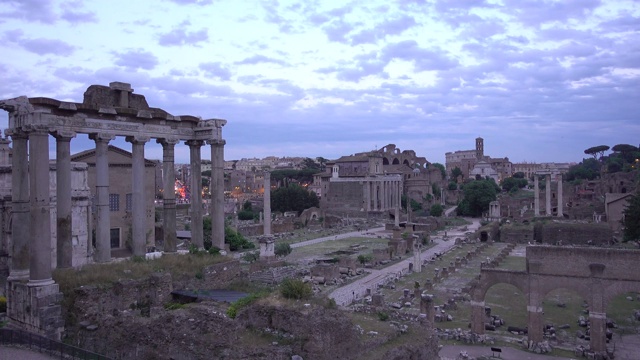 罗马，晚上，罗马广场，古罗马遗址。视频素材