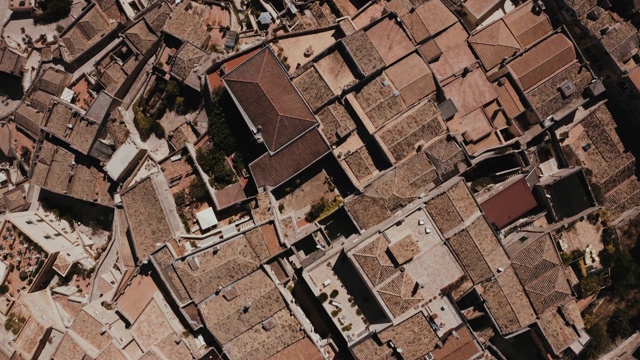 马泰拉古城(Sassi di Matera)鸟瞰图视频素材