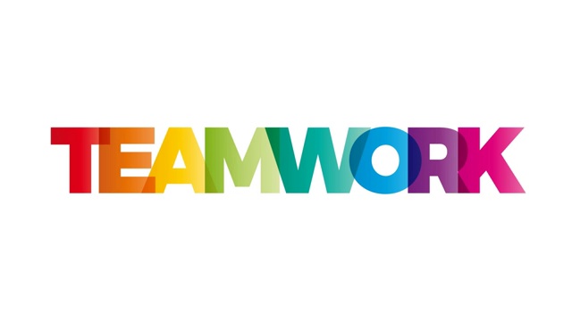 “团队合作”这个词。动画横幅与文字彩色彩虹。视频素材