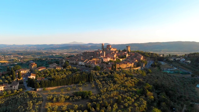 Lucignano堡垒托斯卡纳中世纪城镇视频下载