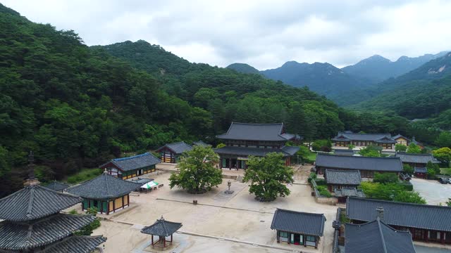 松尼山国家公园Beopjusa Temple of Songnisan National Park / bun -gun，忠清北道，韩国视频下载