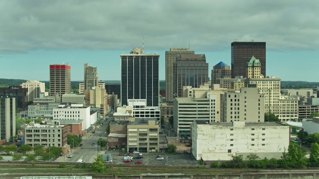 无人机拍摄俄亥俄州代顿市中心视频下载