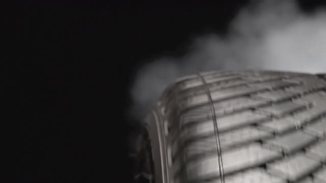 发烟轮胎漂流视频下载
