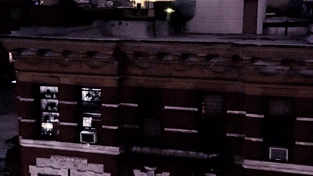 深夜-公寓大楼屋顶-纽约市视频下载