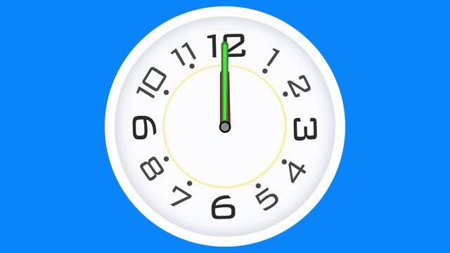 时钟时间流逝在绿色屏幕上快速移动。时间从早上12点到下午12点跑得很快。12小时的模拟时钟。Loopable视频下载