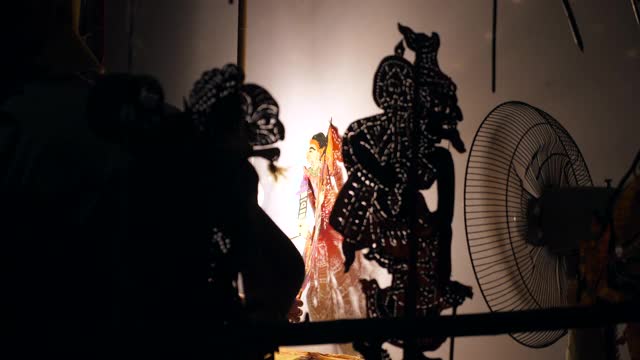 泰国传统皮影戏或Nang Yai是一种表演艺术作为泰国遗产保存视频下载