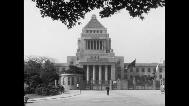 东京国会大厦Ext WS;1964视频素材