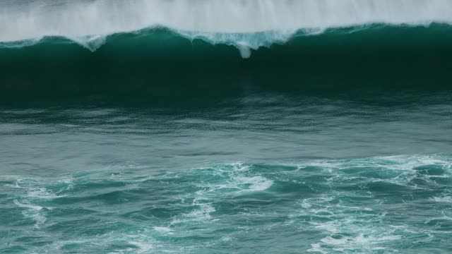 葡萄牙的大西洋大浪景观视频素材