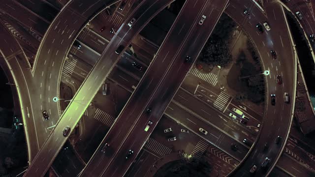 上海高速公路夜间鸟瞰图视频下载