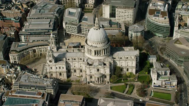 空中空荡荡的街道圣保罗大教堂伦敦冠状病毒视频素材