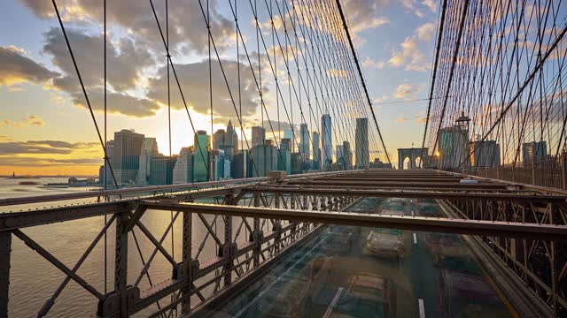布鲁克林大桥。曼哈顿金融区。日落视频素材