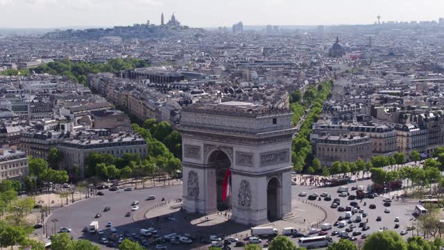 鸟瞰图的凯旋门无人机巴黎视频下载