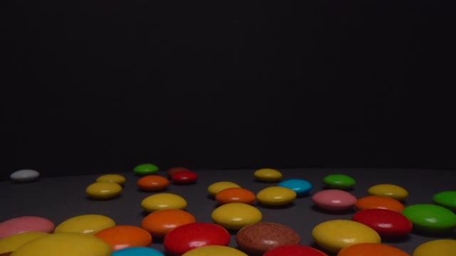 五彩缤纷的巧克力糖视频下载
