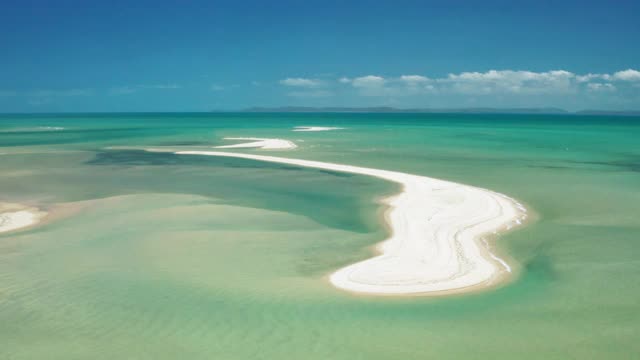 北约克角半岛的热带海滩和沙洲视频素材