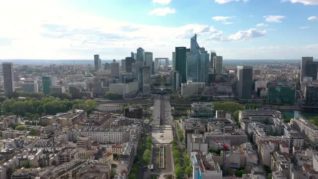 法国巴黎拉Défense，无人机鸟瞰图视频素材