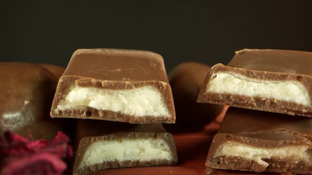 美味甜蜜的巧克力视频素材