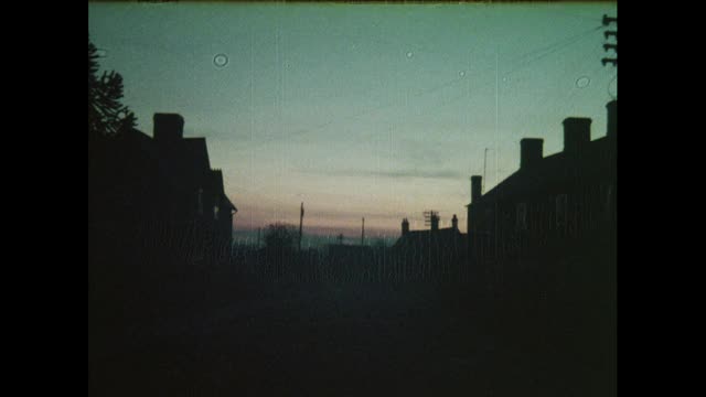 20世纪70年代，英国一个村庄的剪影视频下载