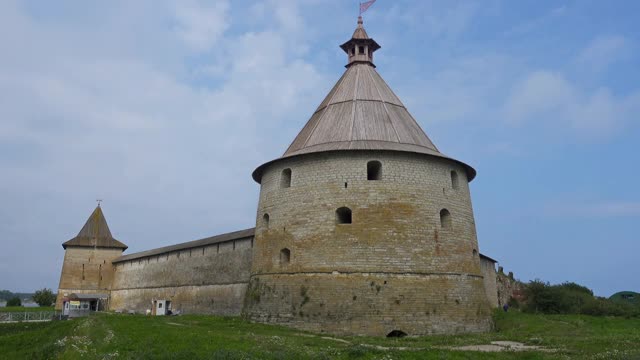 岛上的要塞Oreshek塔视频素材