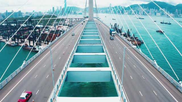 昂船洲大桥及青沙公路的无人机影像视频素材