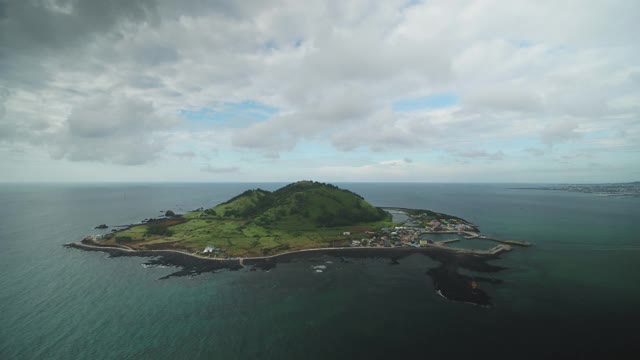 韩国济州岛，哈林县比阳岛海景视频下载