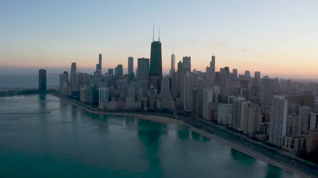 日落时分的芝加哥天际线视频下载