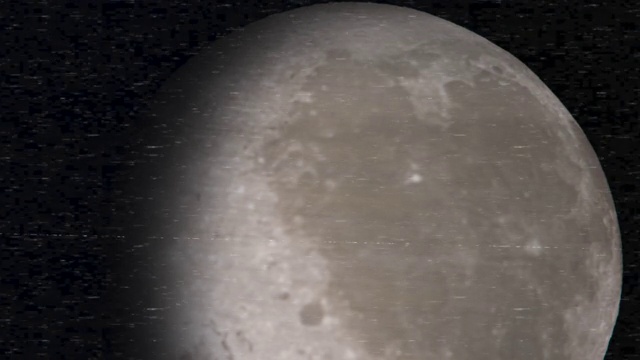 从轨道拍摄月球视频素材