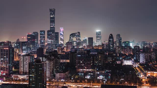 T/L鸟瞰图北京天际线和市中心在晚上/北京，中国视频素材