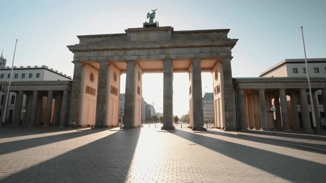德国柏林勃兰登堡门的日落景色视频下载