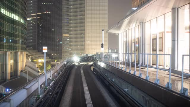 东京自动列车运行(不间断POV延时)视频素材