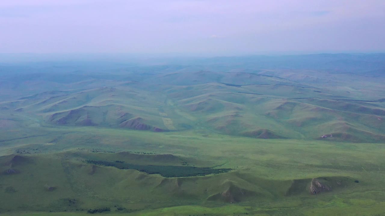 草原和山林/内蒙古，中国视频素材