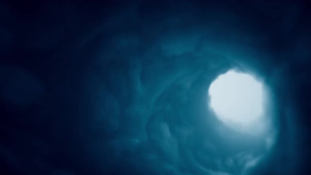 飞行通过一个循环的空灵梦幻般的蓝色天堂云隧道视频下载