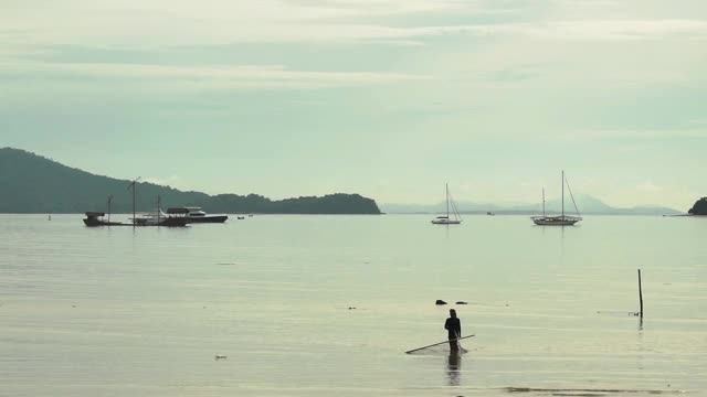 泰国土著海上吉普赛渔民视频下载