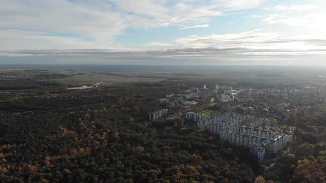 俄罗斯加里宁格勒地区泽莱诺格拉茨克的波罗的海视频素材