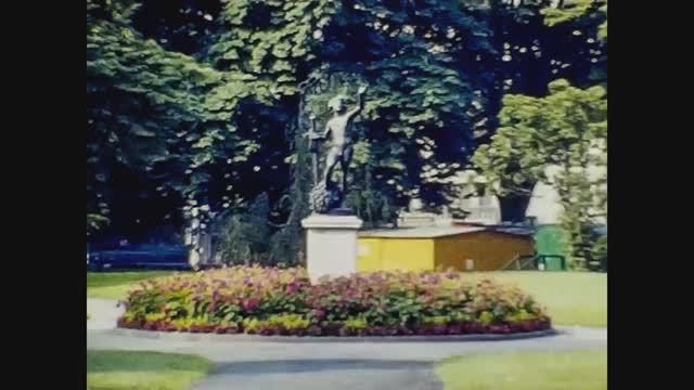 1975年，瑞士，拉格朗日公园视频下载