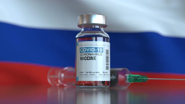 COVID-19疫苗和俄罗斯国旗注射器，可循环使用视频下载