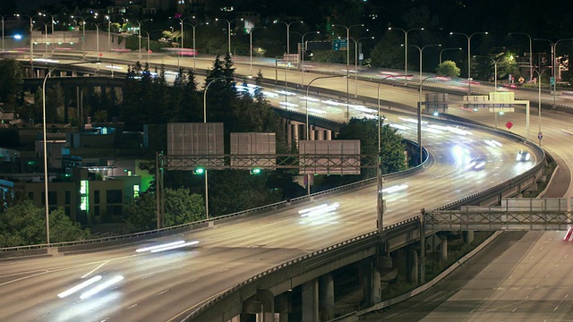 西雅图I-5交通延时夜视频素材