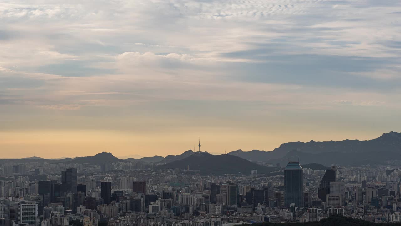 市中心风景/江南区和中区，首尔，韩国视频下载