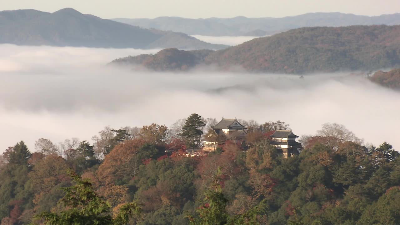 延时拍摄，日本冈山，bitchui - matsuyama Castle视频下载
