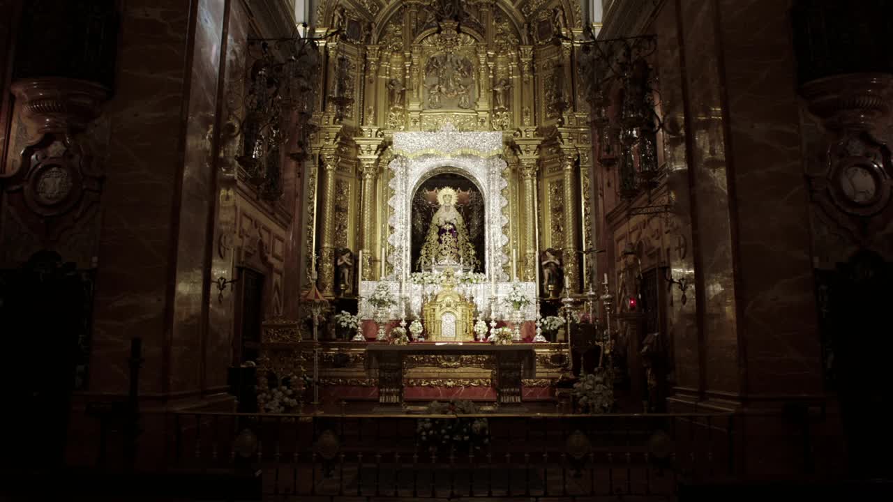 西班牙的圣母玛利亚雕像视频下载