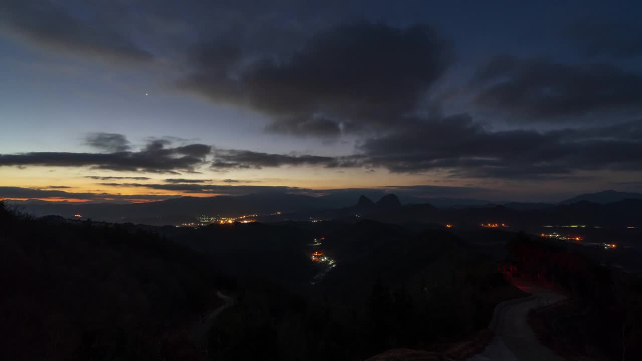 日出的麦三山/全拉浦道济南郡，韩国视频素材