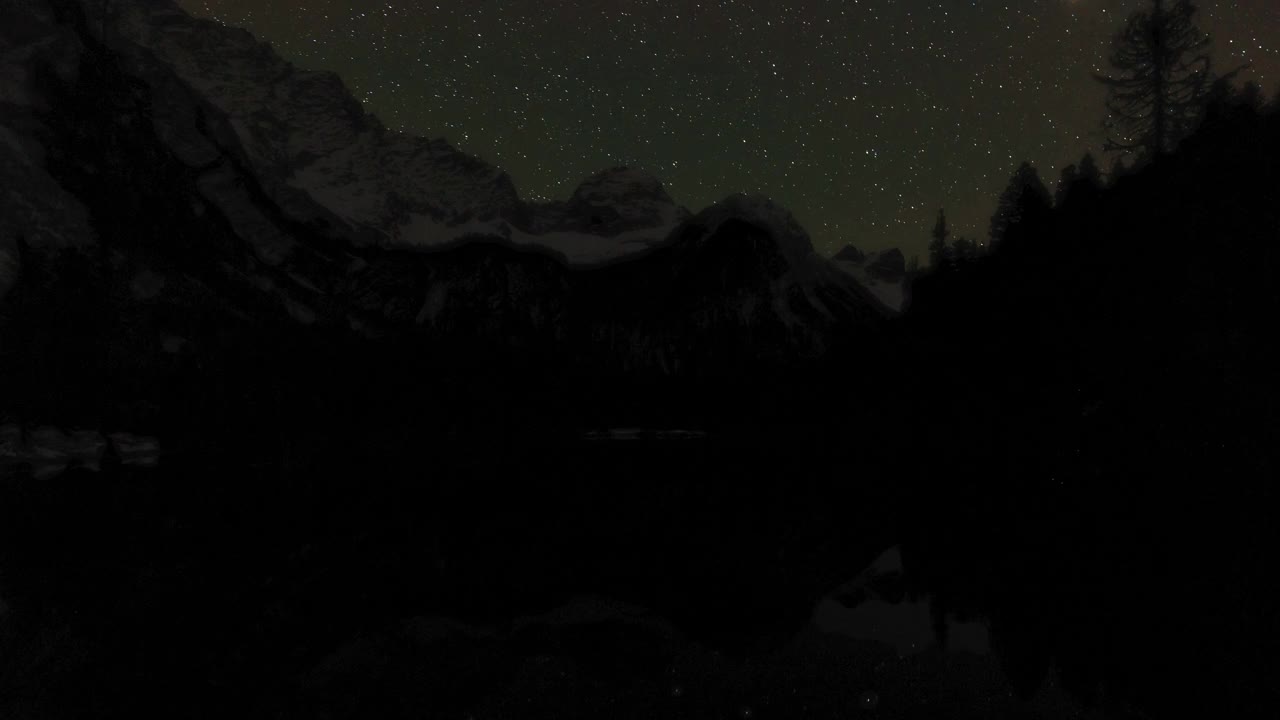 雪山从星空到日出的延时摄影视频素材