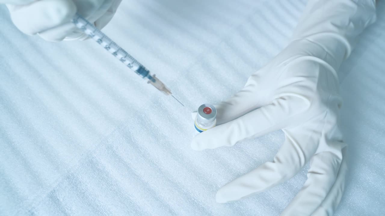 Covid-19疫苗视频素材