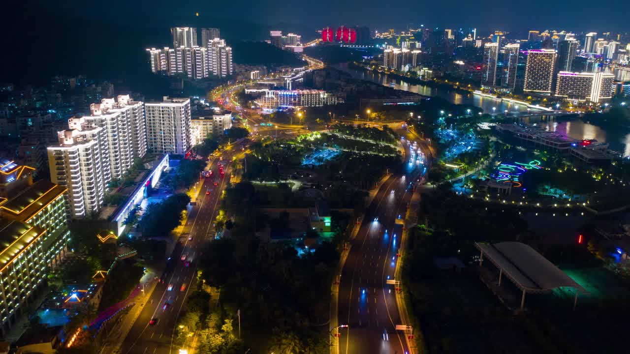 夜景三亚林春江交通街道航拍，时间跨度为4k中国视频素材