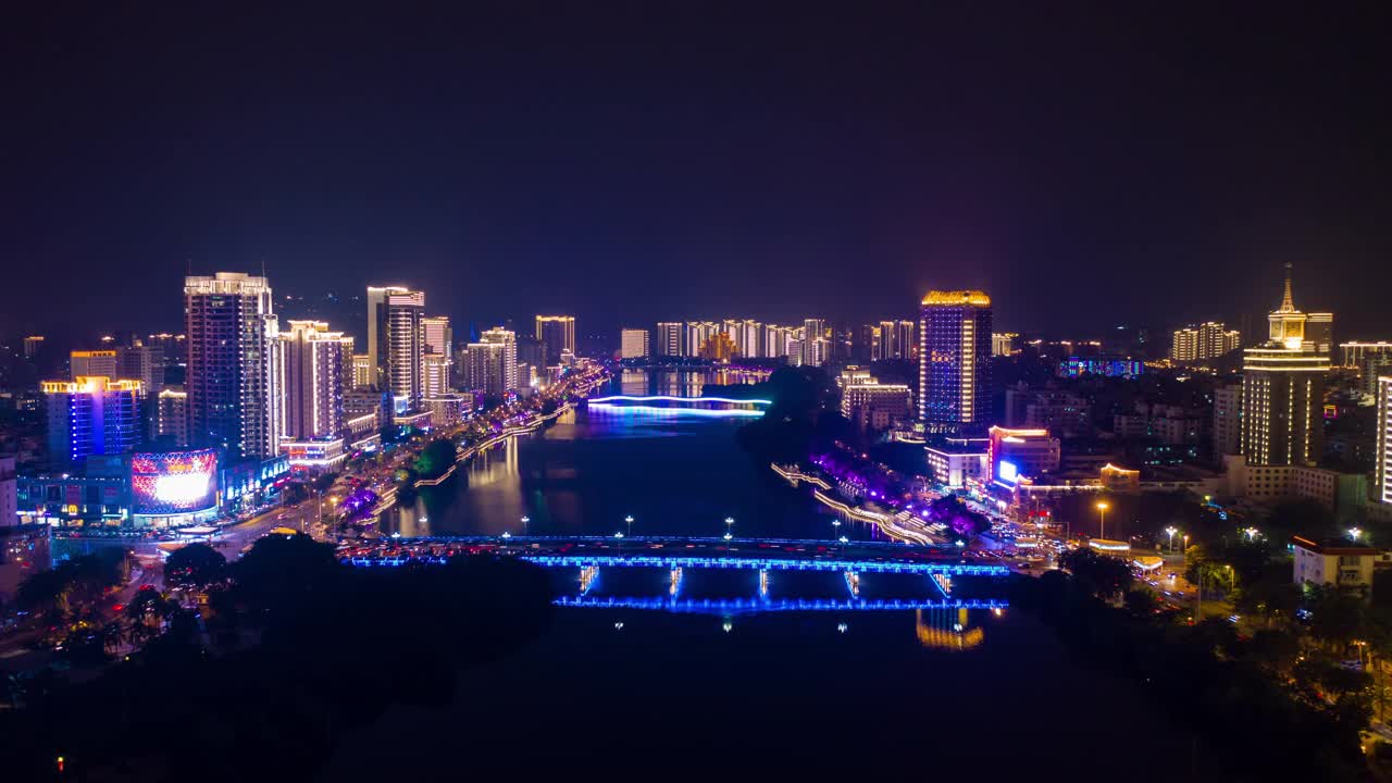 夜光时间照亮三亚市河航拍全景，时间跨度为4k中国视频素材