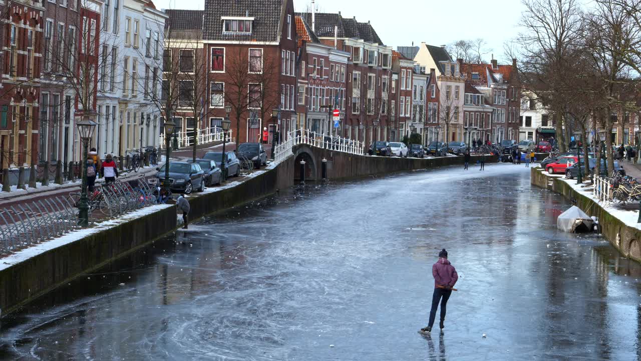 荷兰莱顿市的冬天视频素材